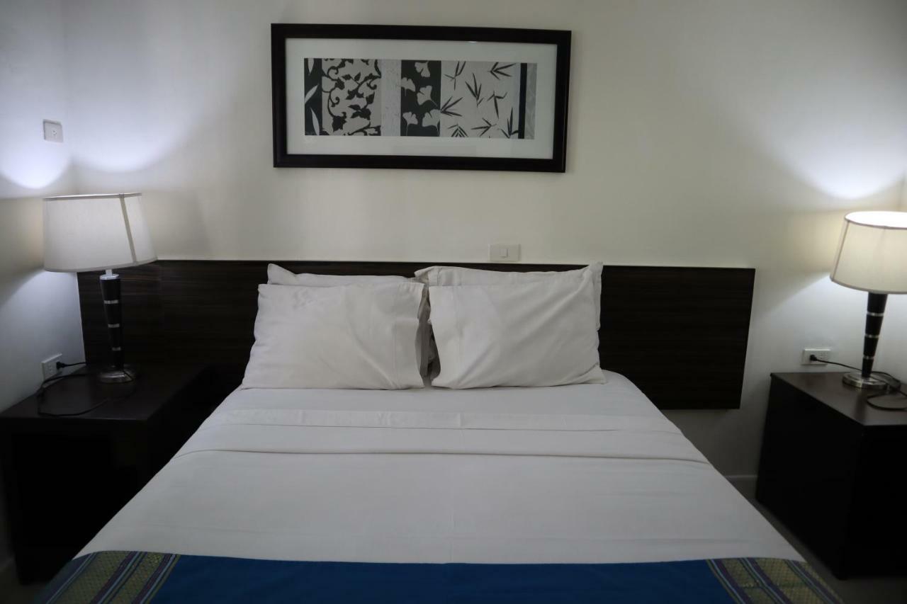 Domicilio Lorenzo Davao City Eksteriør billede