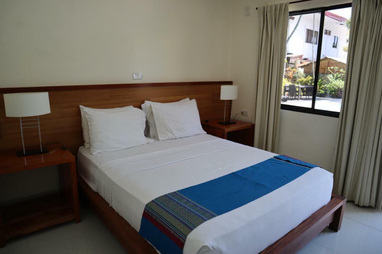 Domicilio Lorenzo Davao City Eksteriør billede