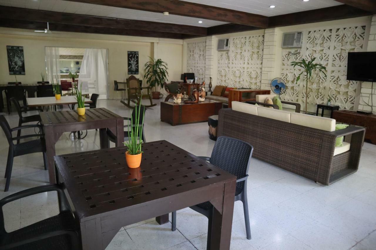 Domicilio Lorenzo Davao City Eksteriør billede