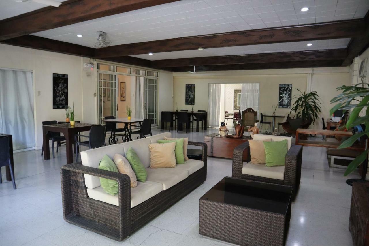 Domicilio Lorenzo Davao City Eksteriør billede